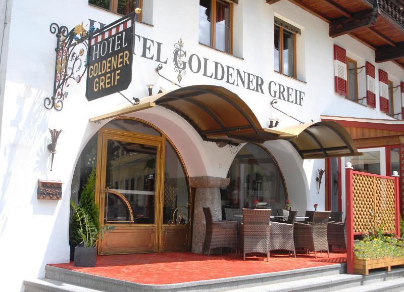 Hotel Goldener Greif Kitzbühel Esterno foto